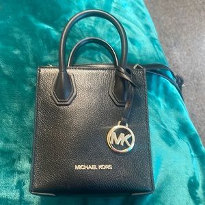 Small Black Michael Kors bag